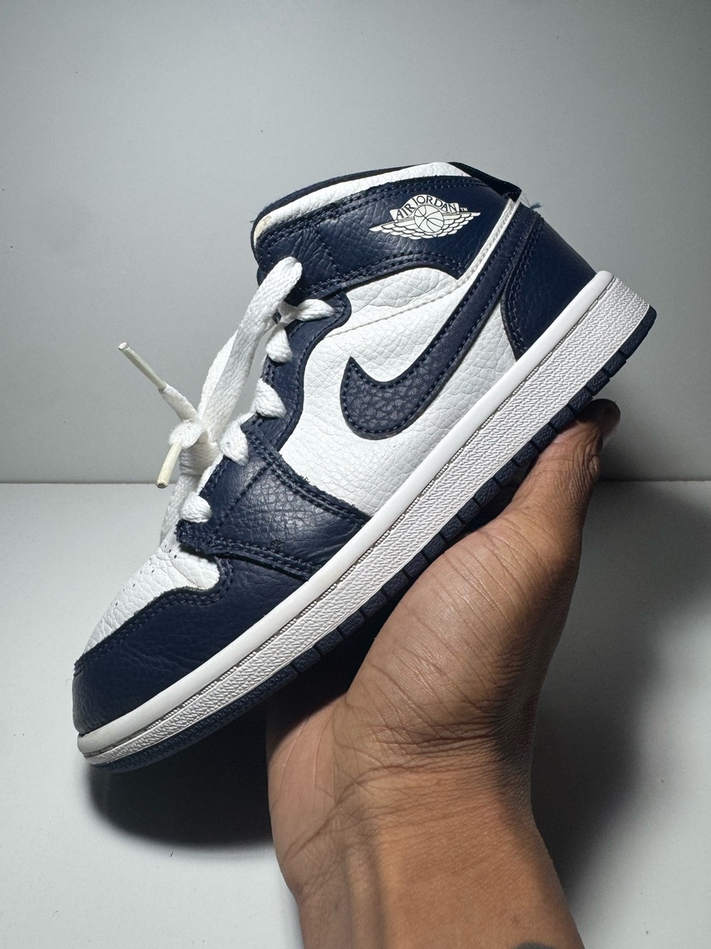 Air Jordan 1 Mid "Obsidian" PS Size 1.5Y